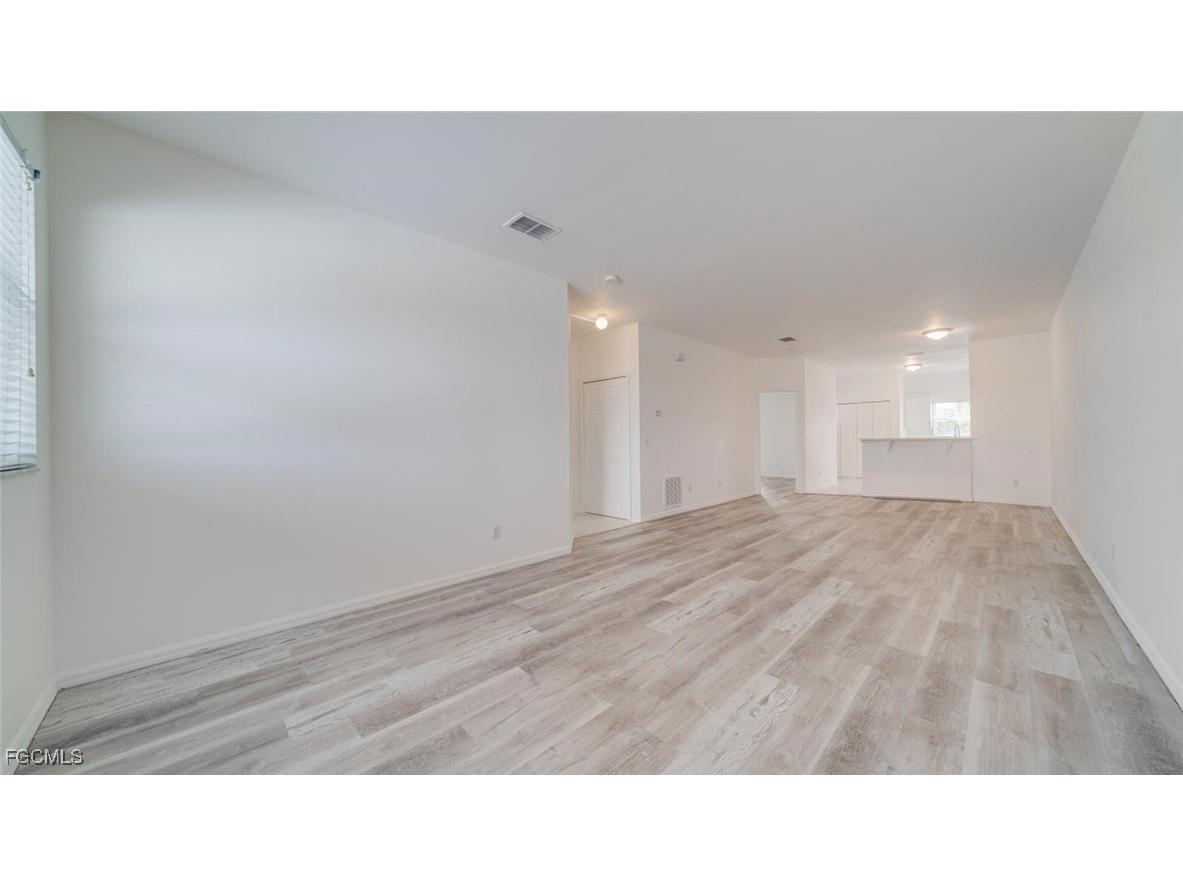 5612 Rose Garden Road #203 Cape Coral FL 33914 2025002397 image7