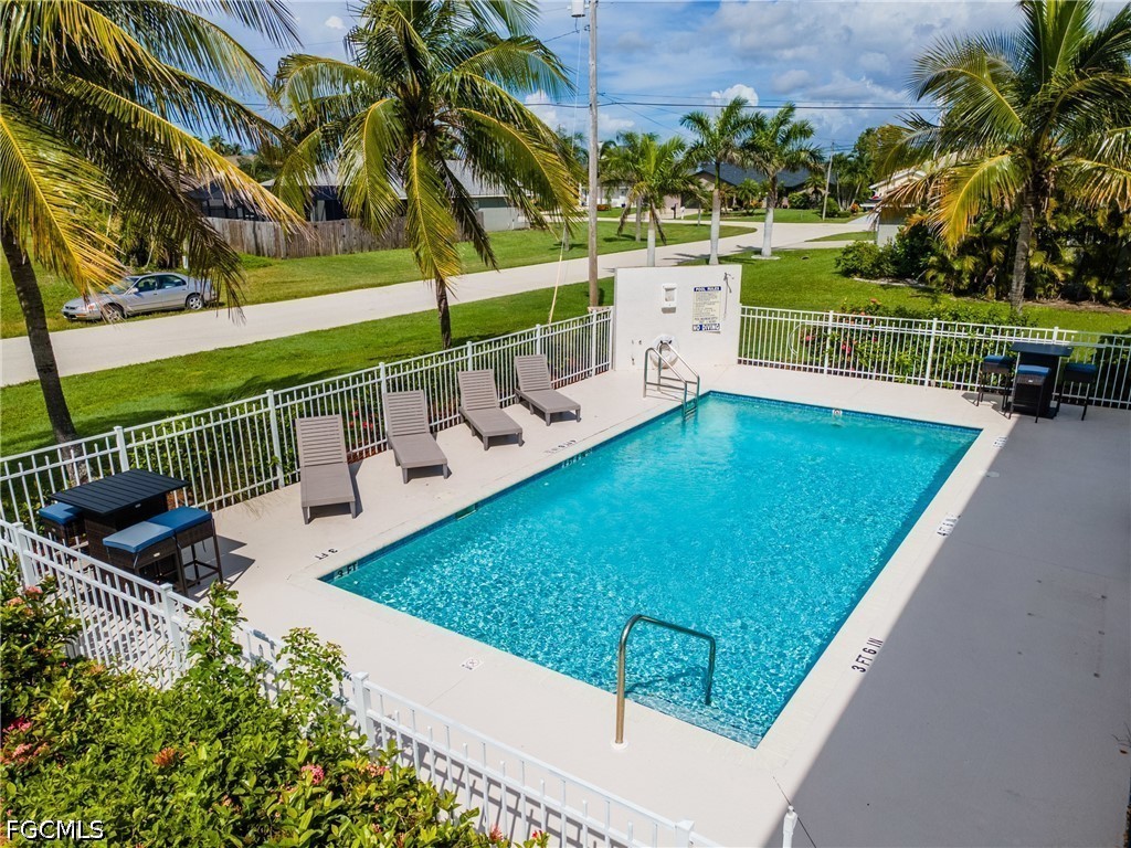 5612 Rose Garden Road #204 Cape Coral FL 33914 2026026009 image1