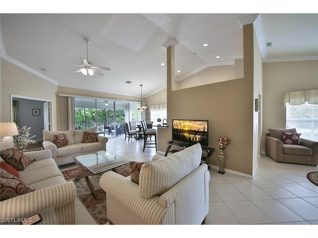 5615 Northboro Drive #202 Naples FL 34110 223037912 image1