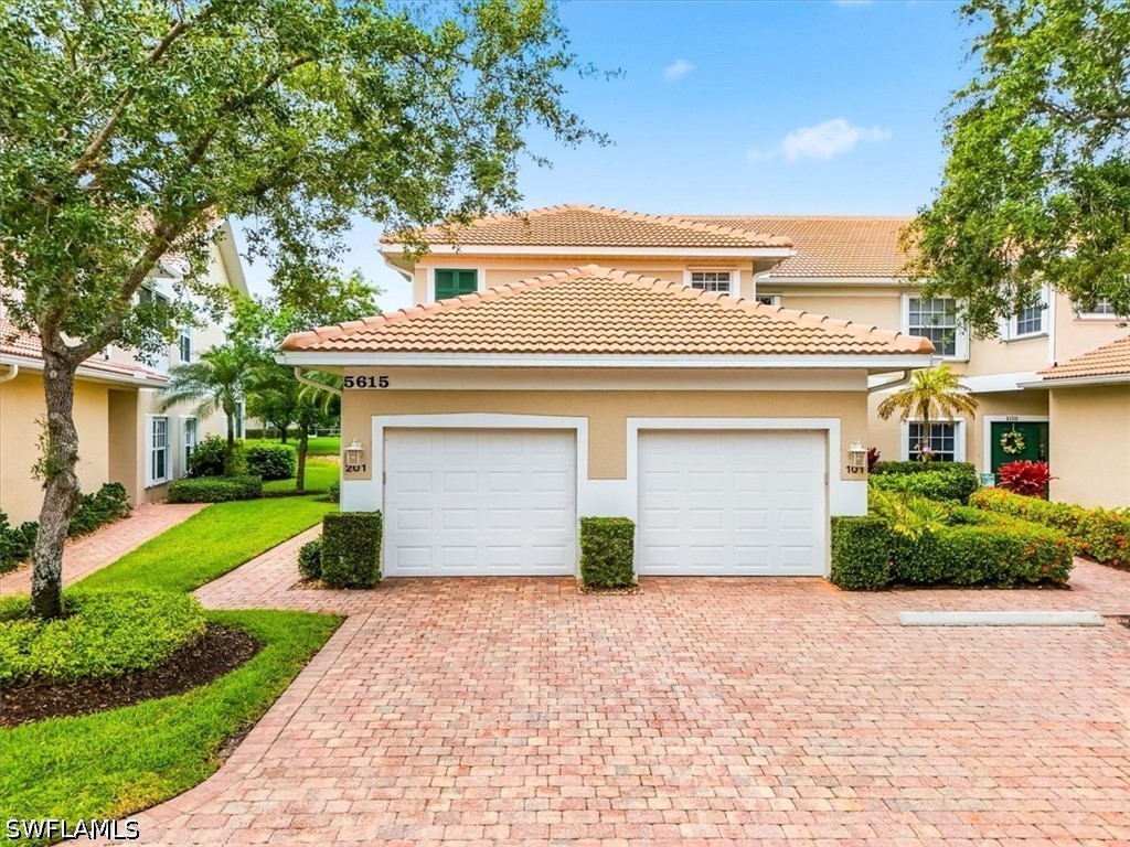 5615 Sherborn Drive #201 Naples FL 34110 226022402 image1