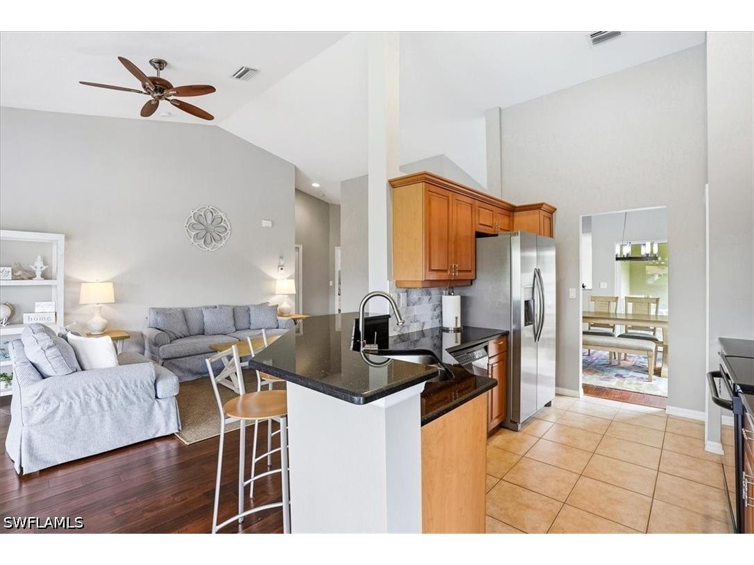 5615 Sherborn Drive #201 Naples FL 34110 226022402 image8