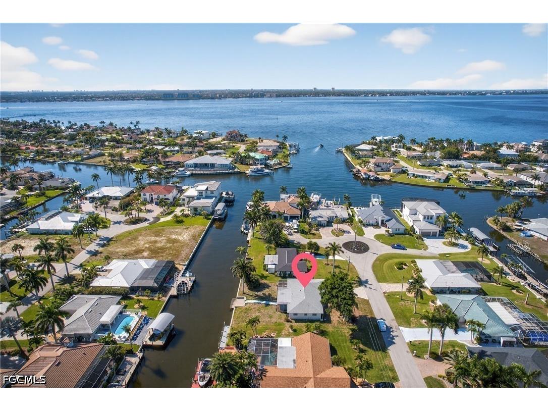 5617 Coronado Court Cape Coral FL 33904 2026013630 image1