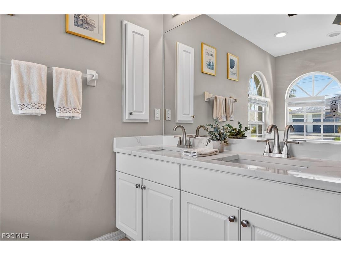 5617 SW 5th Avenue Cape Coral FL 33914 2026009477 image20