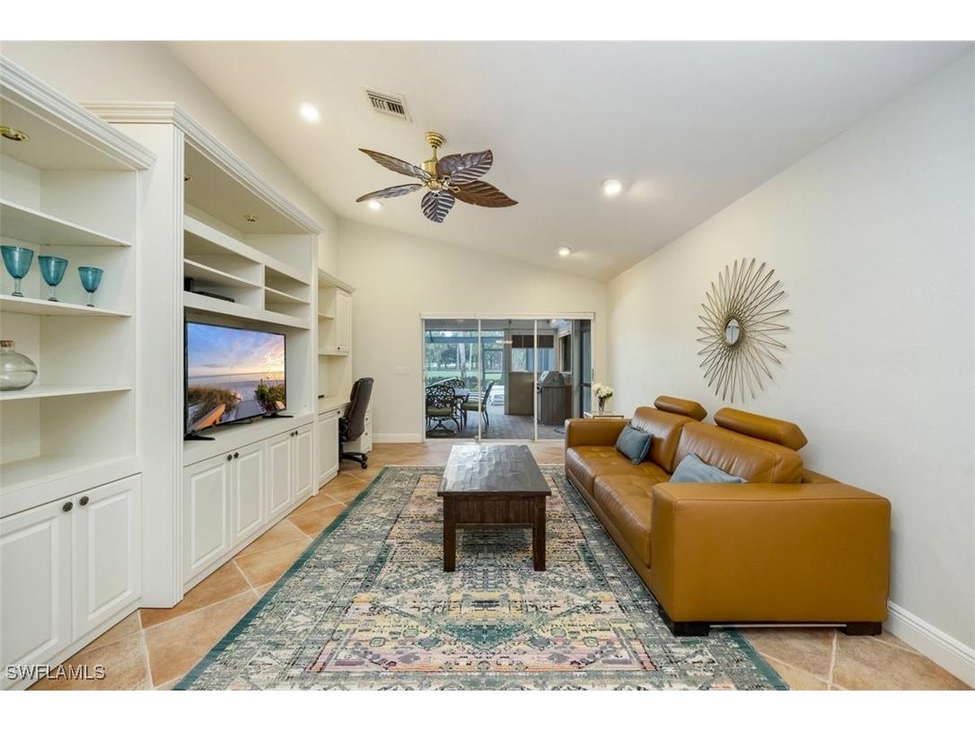 562 Cormorant Cove Naples FL 34113 225066489 image12