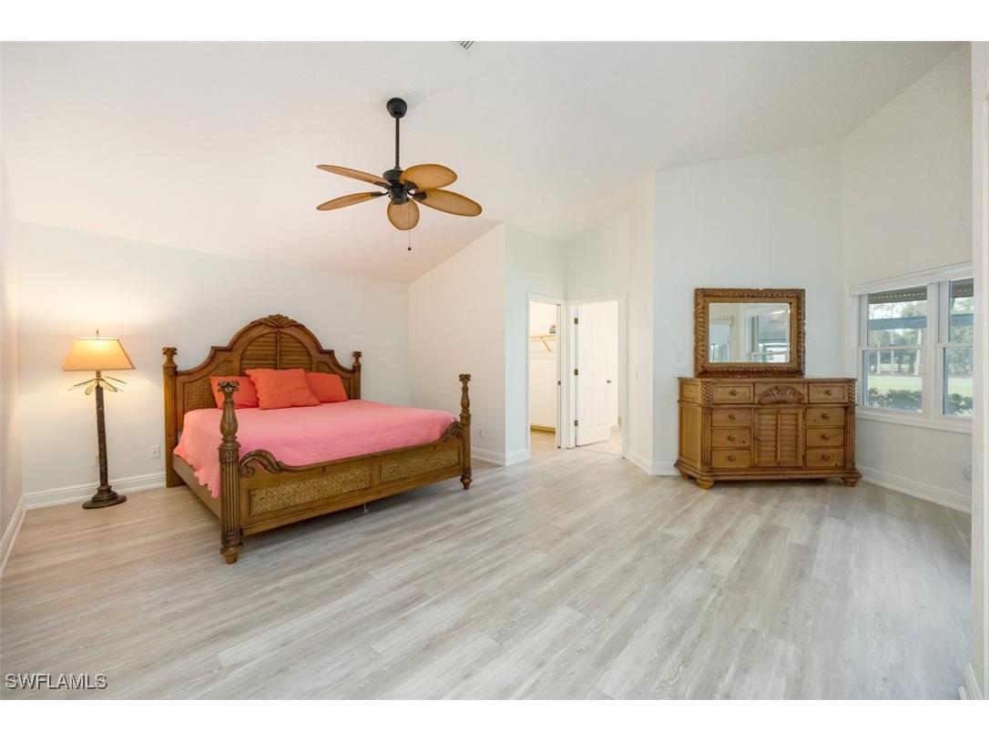 562 Cormorant Cove Naples FL 34113 225066489 image17