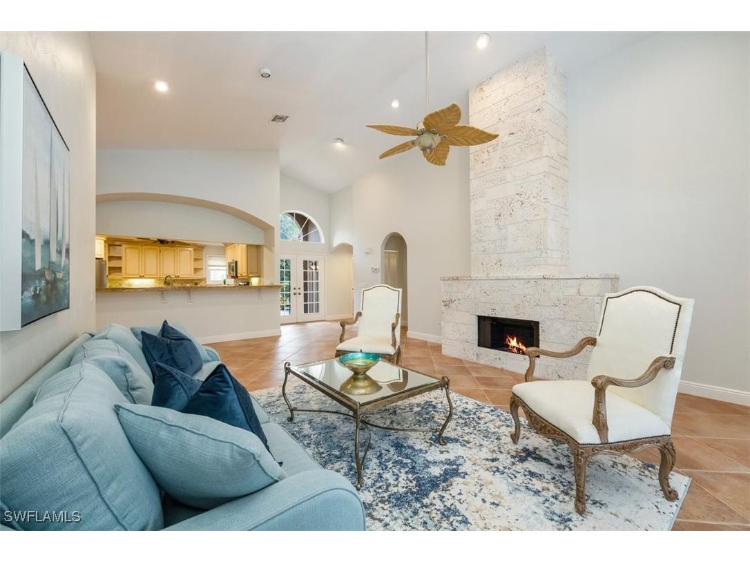 562 Cormorant Cove Naples FL 34113 225066489 image6