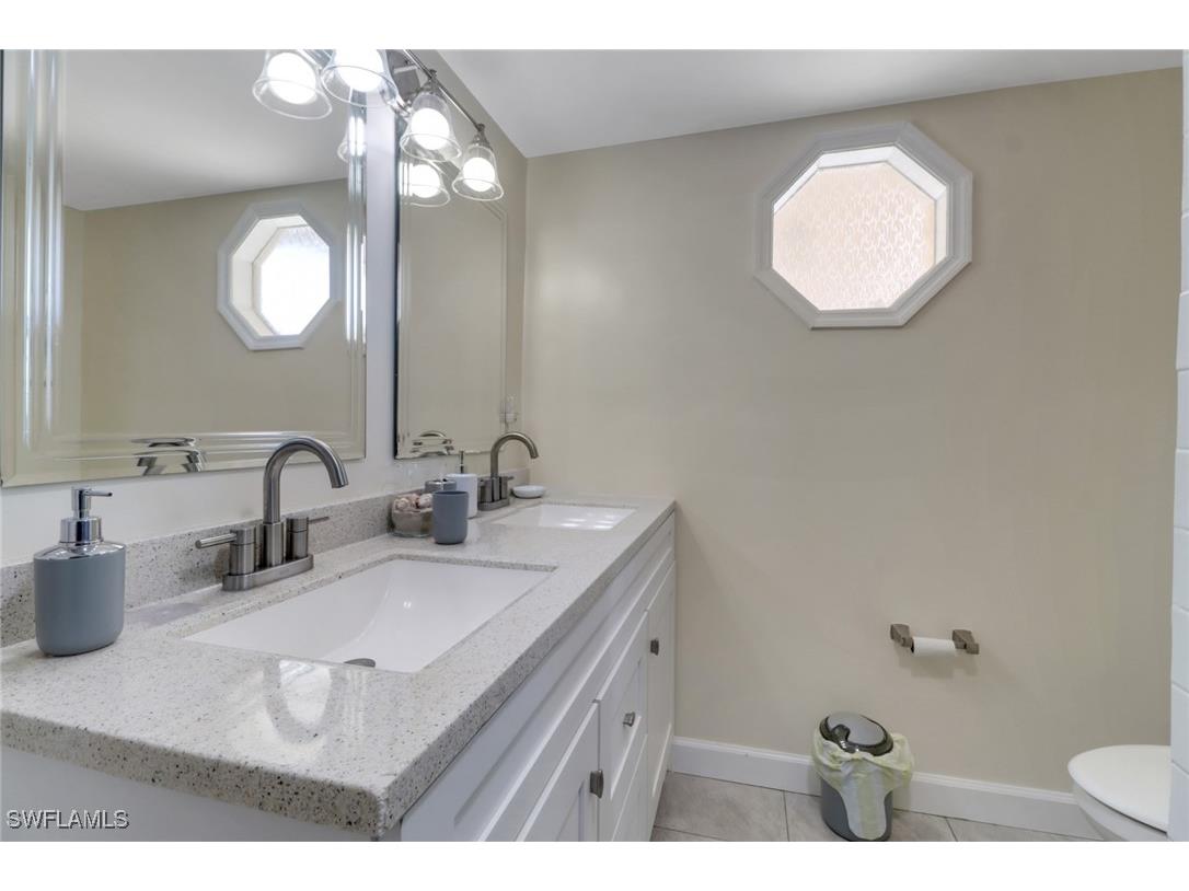 562 Goldcoast Court Marco Island FL 34145 226004679 image16