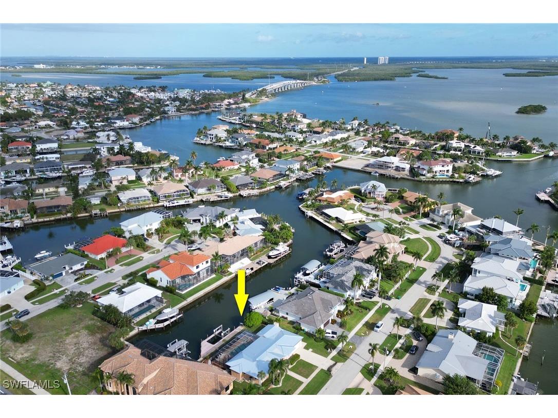 562 Goldcoast Court Marco Island FL 34145 226004679 image2