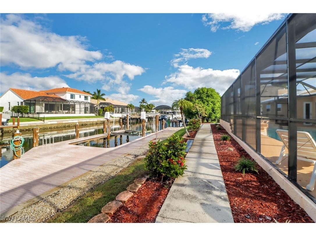 562 Goldcoast Court Marco Island FL 34145 226007720 image23