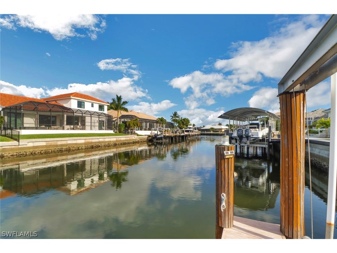 562 Goldcoast Court Marco Island FL 34145 226007720 image24