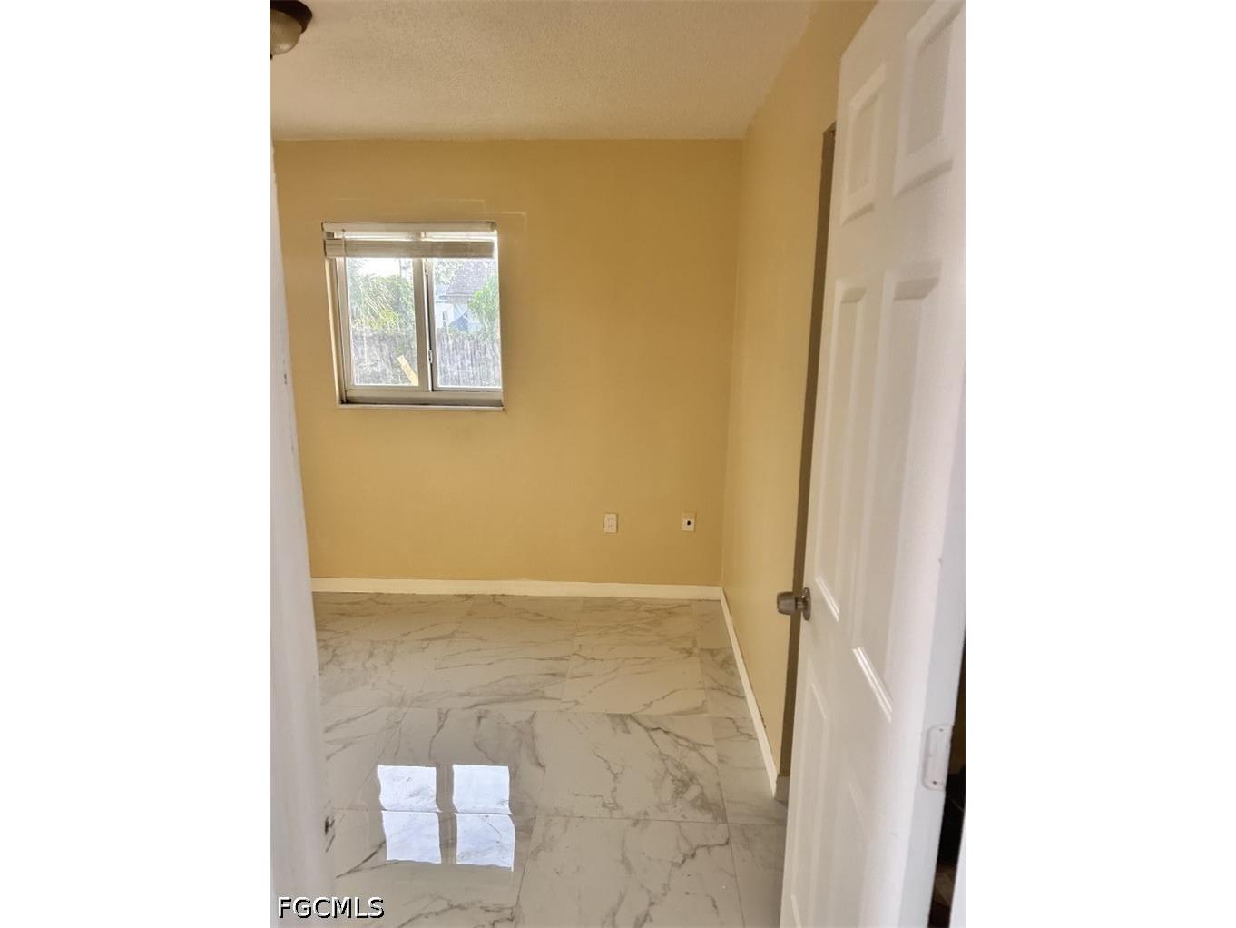5620/5622 Eighth Avenue Fort Myers FL 33907 2026021345 image6
