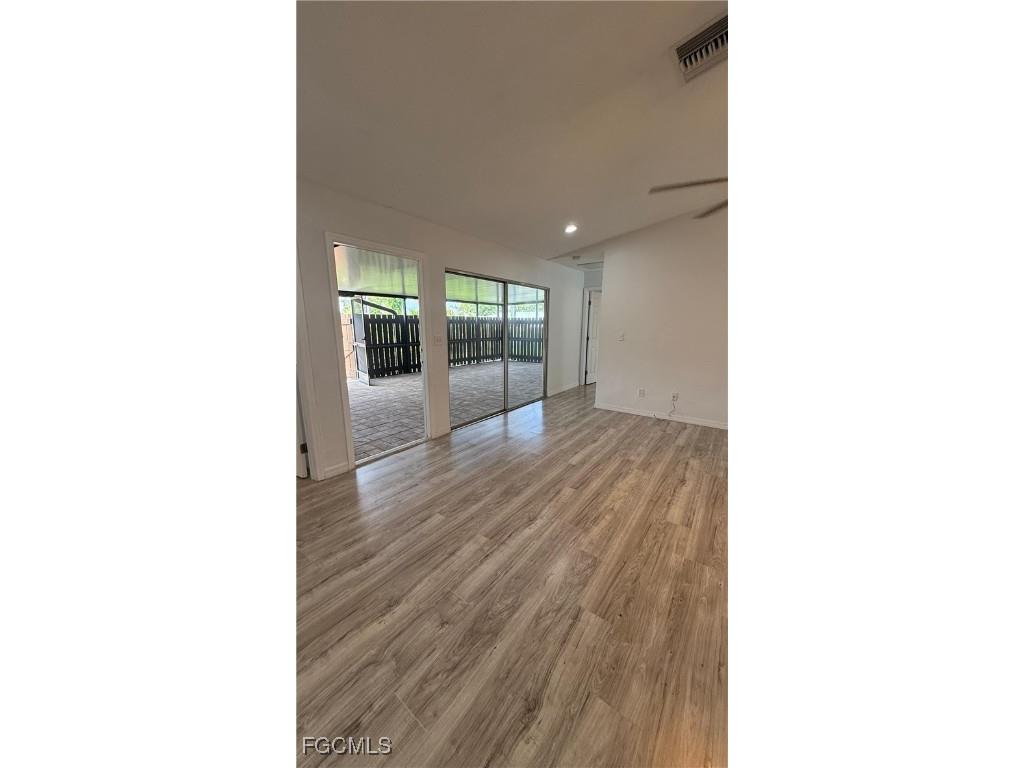 5620 Foxlake Drive North Fort Myers FL 33917 2025005555 image5