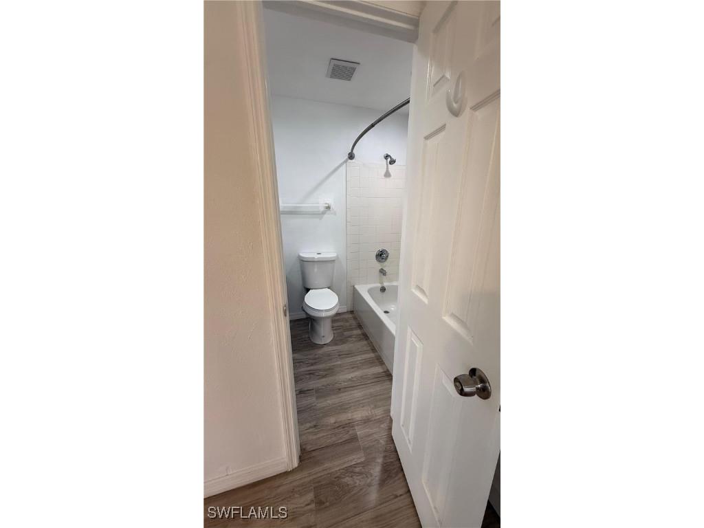 5620 Foxlake Drive North Fort Myers FL 33917 225055789 image9