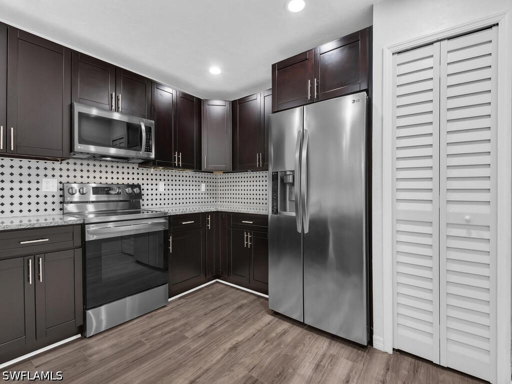 5620 Foxlake Drive North Fort Myers FL 33917 226018493 image5