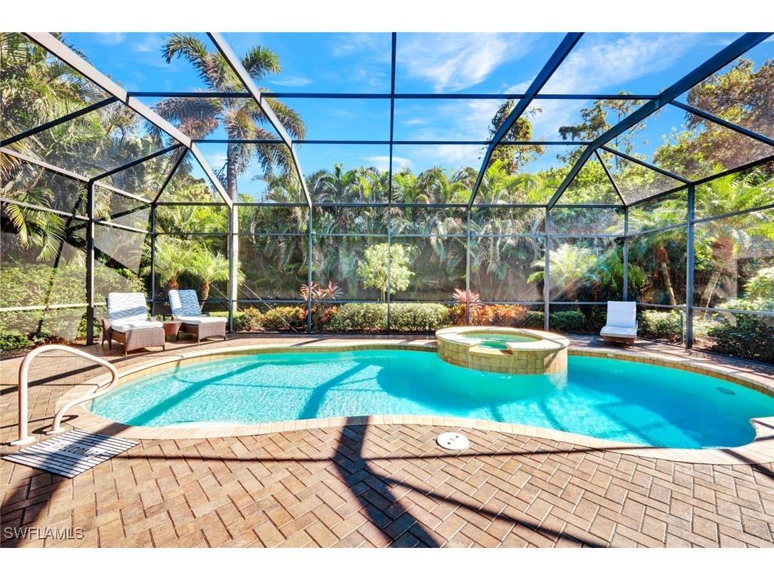 5620 Hammock Isles Drive Naples FL 34119 225068550 image2