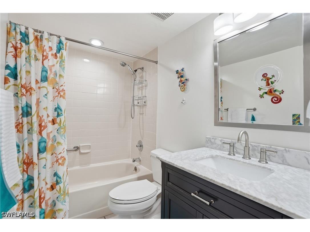 5625 Trailwinds Drive #411 Fort Myers FL 33907 226022013 image12