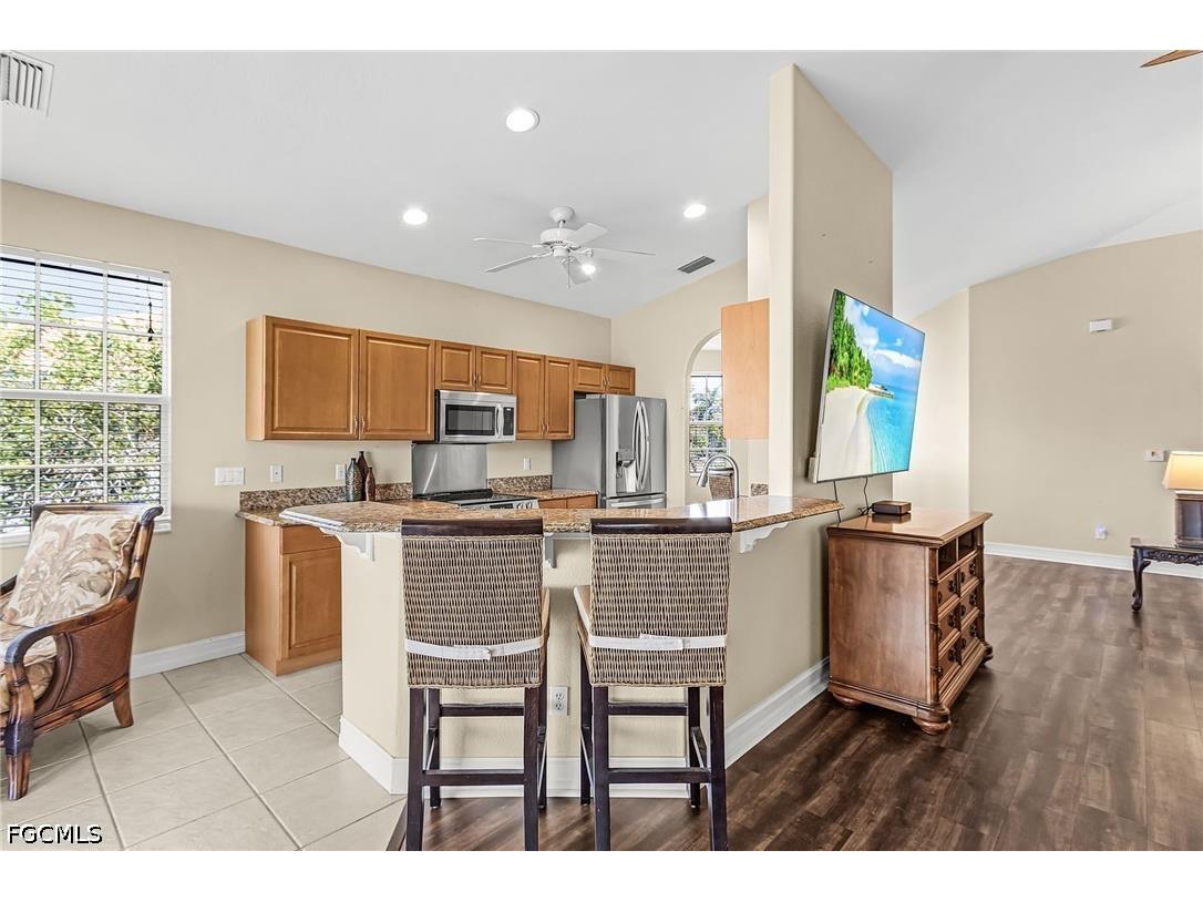 5626 Cape Harbour Drive #202 Cape Coral FL 33914 2026019138 image3
