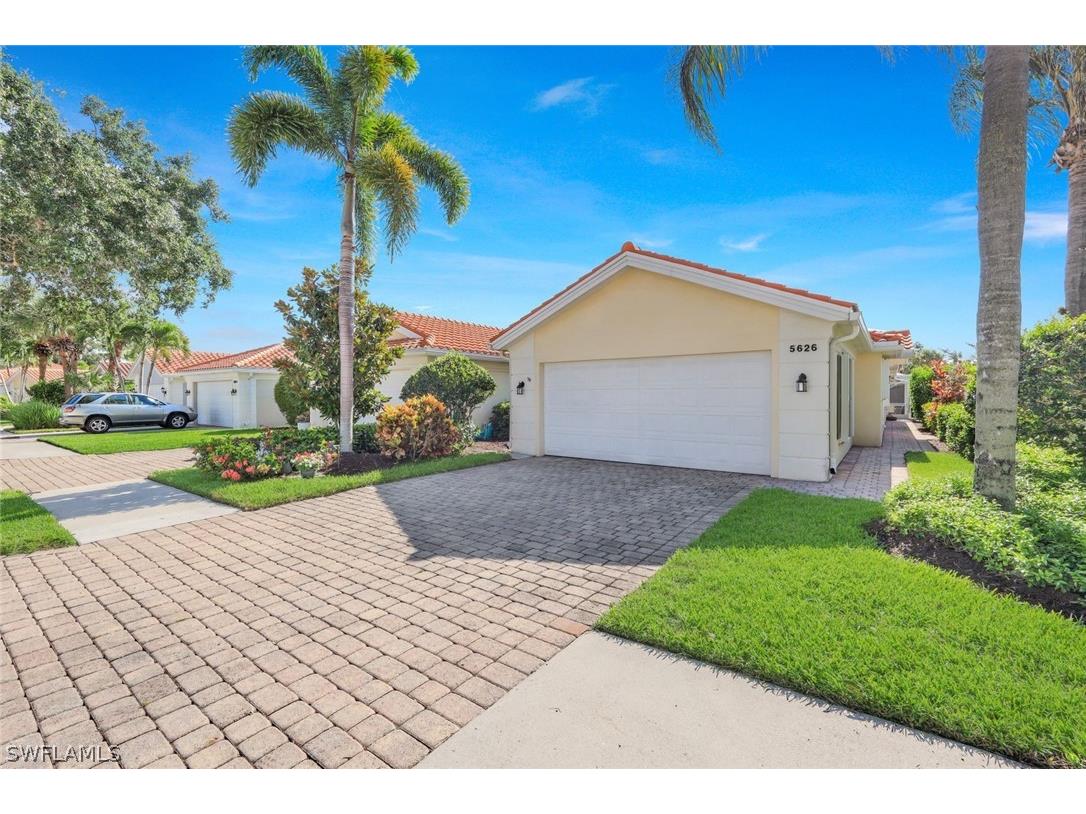5626 Eleuthera Way Naples FL 34119 224056415 image1