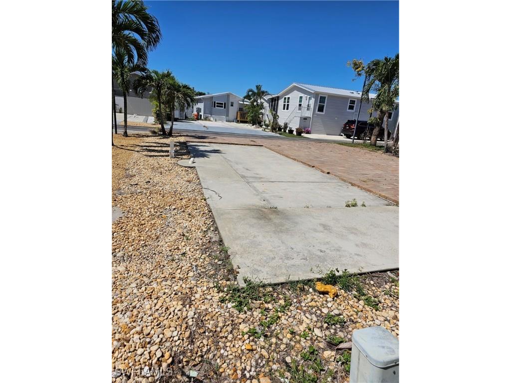 5628 Red Bird Lane Fort Myers FL 33908 224091767 image13