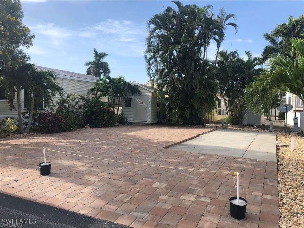 5628 Red Bird Lane Fort Myers FL 33908 224091767 image3