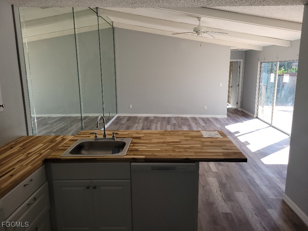 5629 Foxlake Drive North Fort Myers FL 33917 2025020348 image6