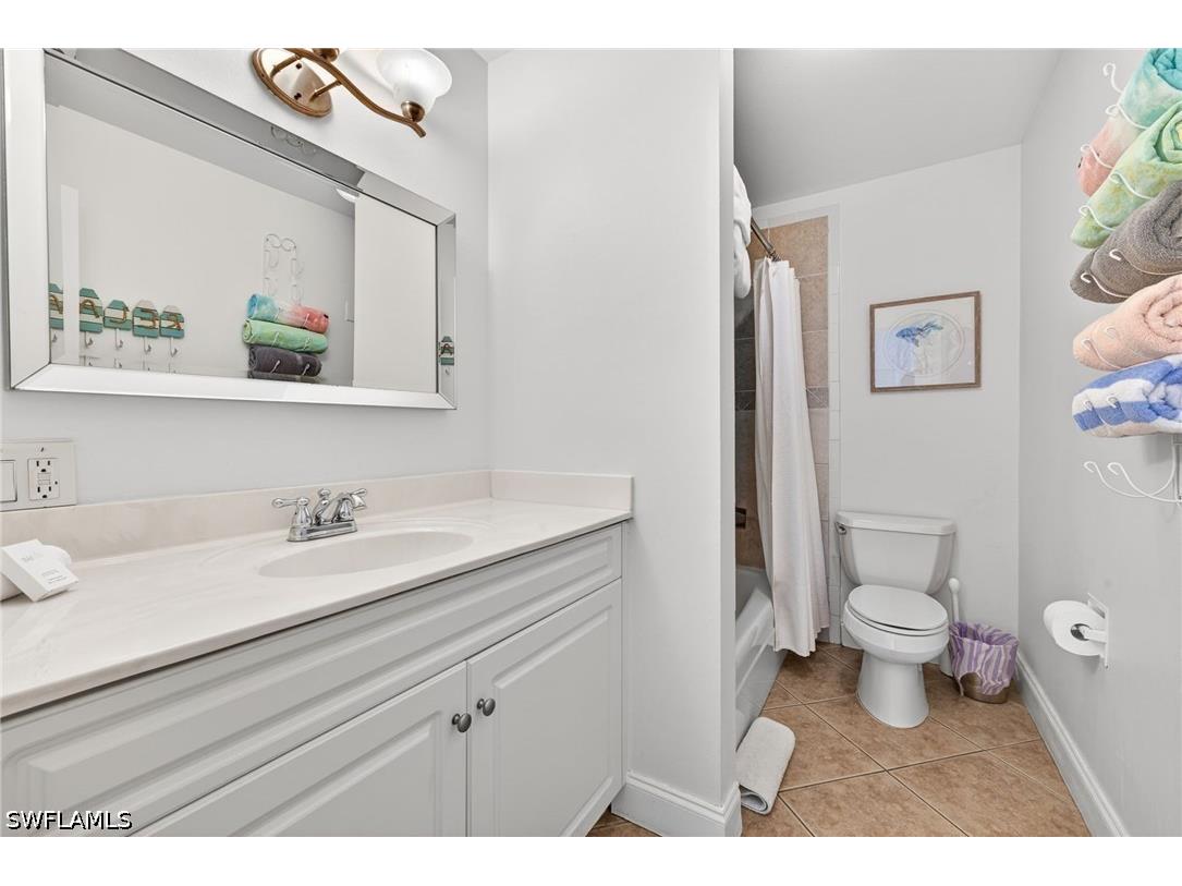 563 105th Avenue N Naples FL 34108 226020915 image10