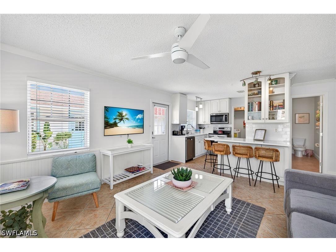 563 105th Avenue N Naples FL 34108 226020915 image6