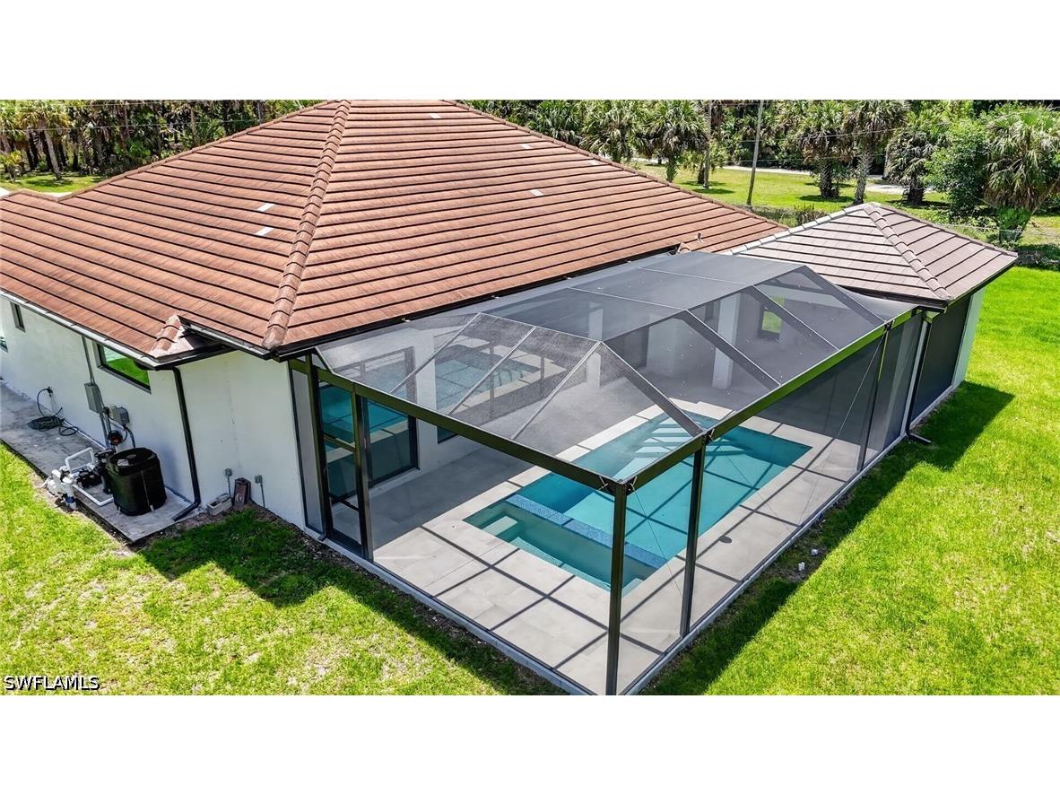 563 15th Street NW Naples FL 34120 226020888 image20