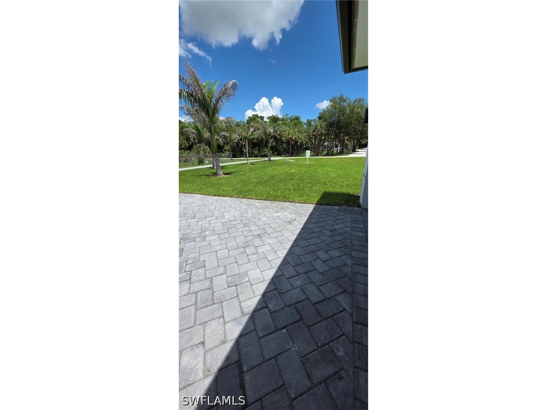 563 15th Street NW Naples FL 34120 226020888 image22