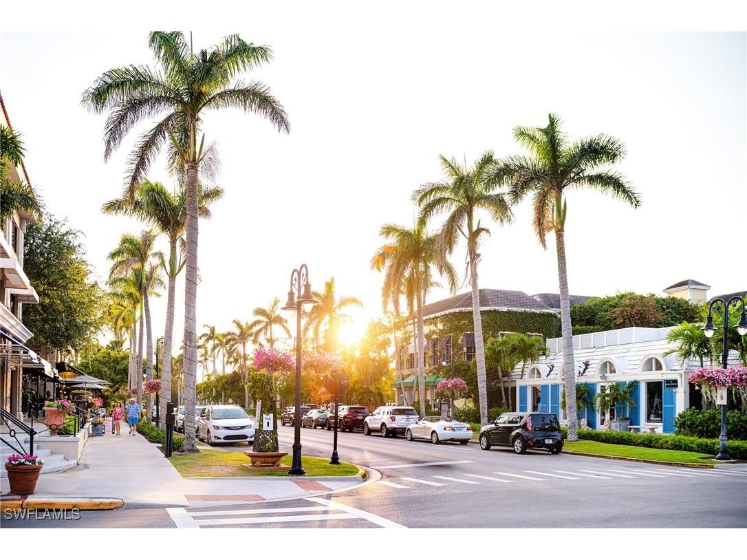 563 3rd Street N Naples FL 34102 224089945 image15