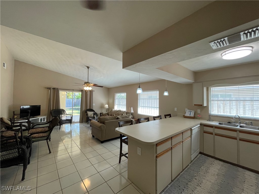 563 99th Avenue N Naples FL 34108 225071853 image13