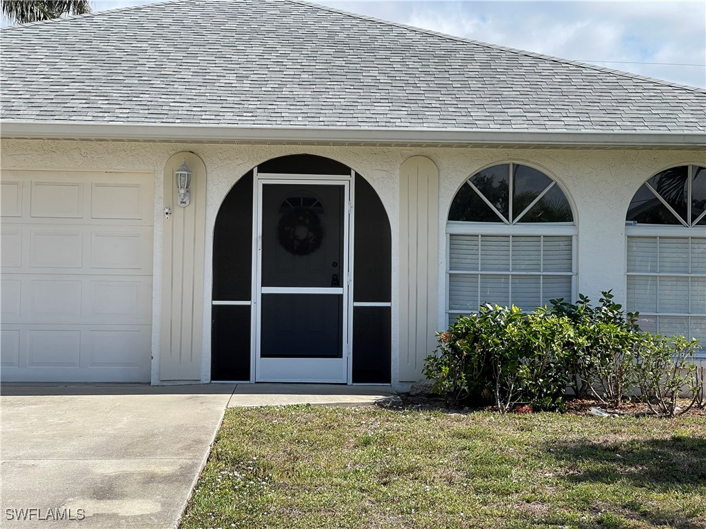 563 99th Avenue N Naples FL 34108 225071853 image2