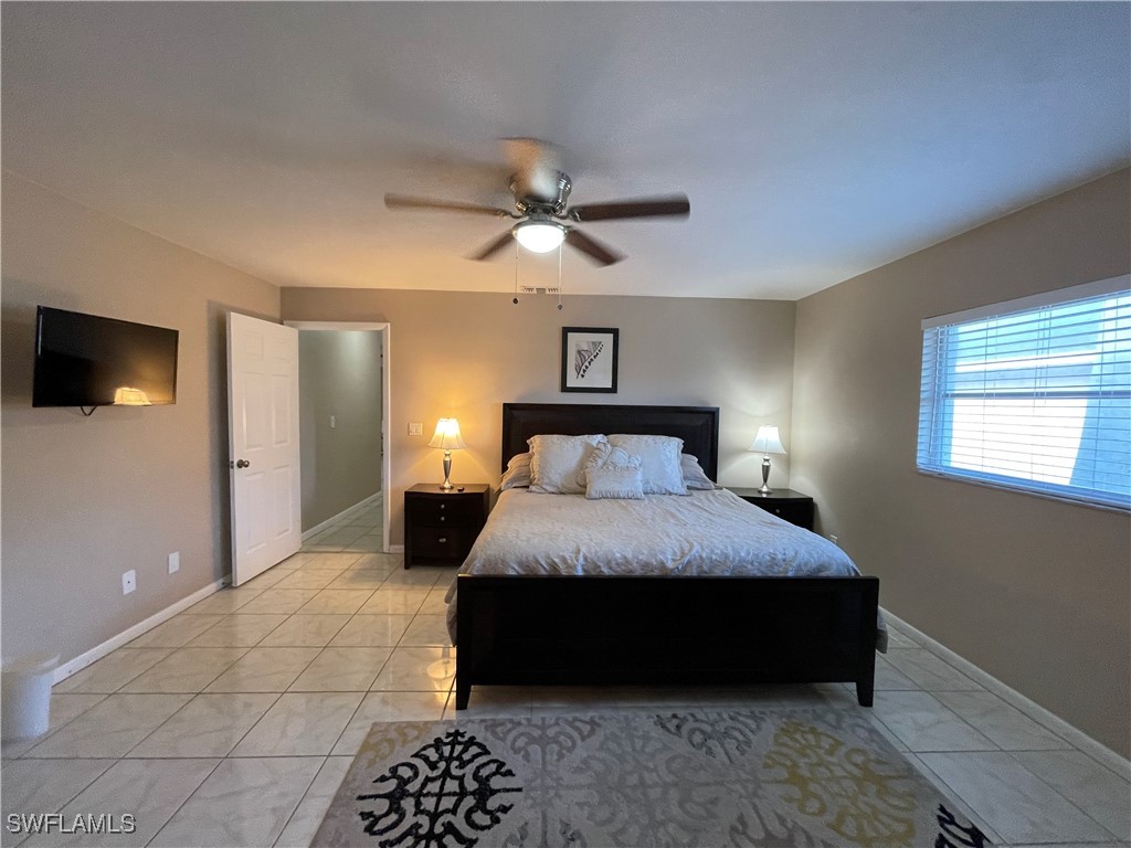 563 99th Avenue N Naples FL 34108 225071853 image21