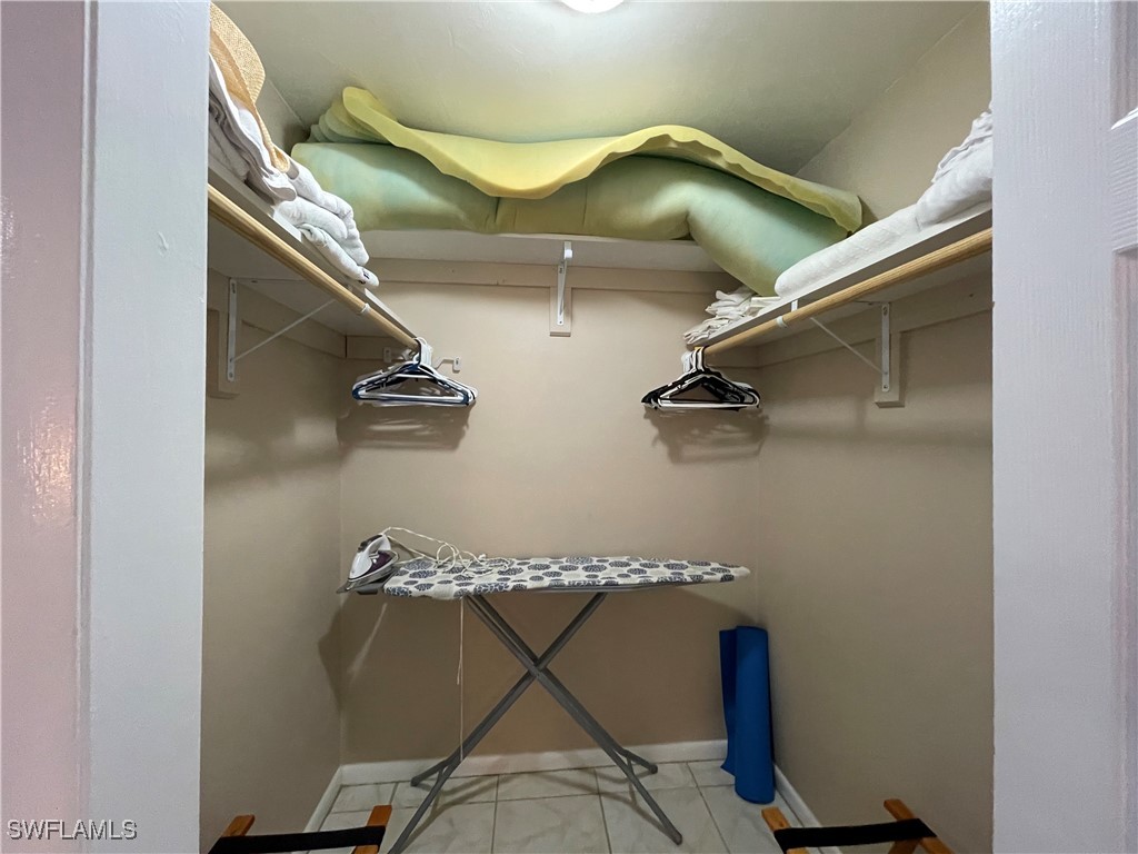 563 99th Avenue N Naples FL 34108 225071853 image28