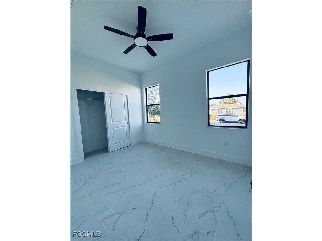 563 Oakshire Lane Lehigh Acres FL 33972 2025015984 image21