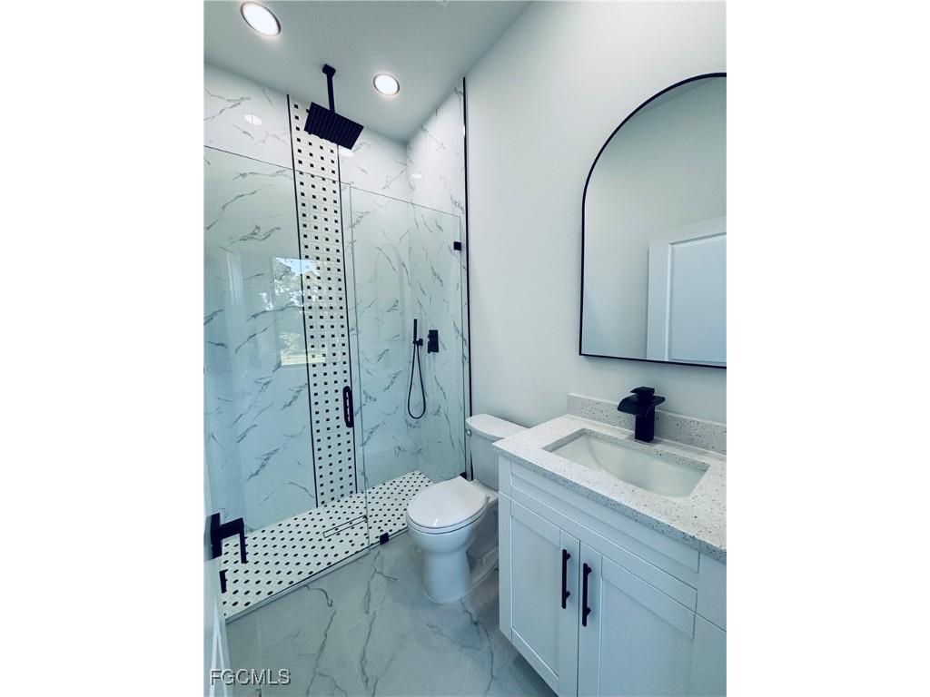 563 Oakshire Lane Lehigh Acres FL 33972 2025015984 image26