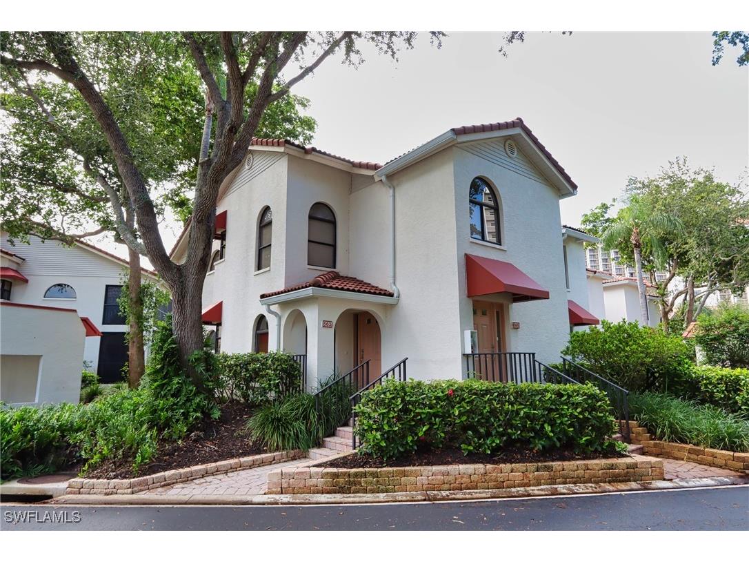 563 Serendipity Drive #563 Naples FL 34108 225074336 image1