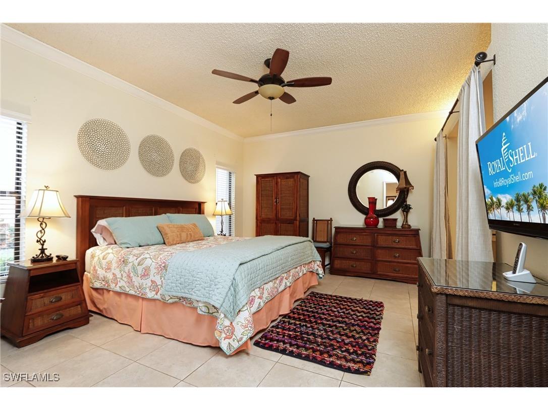 563 Serendipity Drive #563 Naples FL 34108 225074336 image10