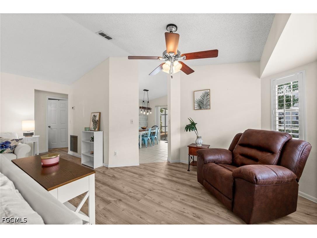 5631 Longleaf Drive North Fort Myers FL 33917 2026015986 image3