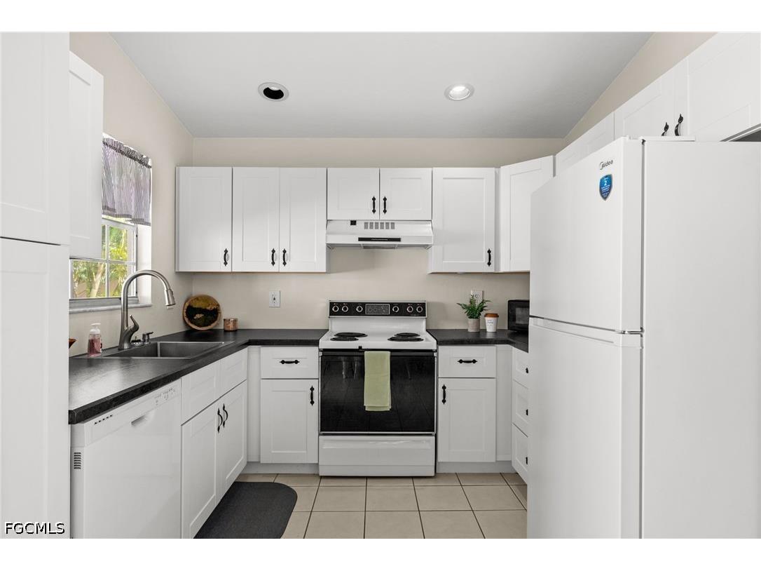 5631 Longleaf Drive North Fort Myers FL 33917 2026015986 image6