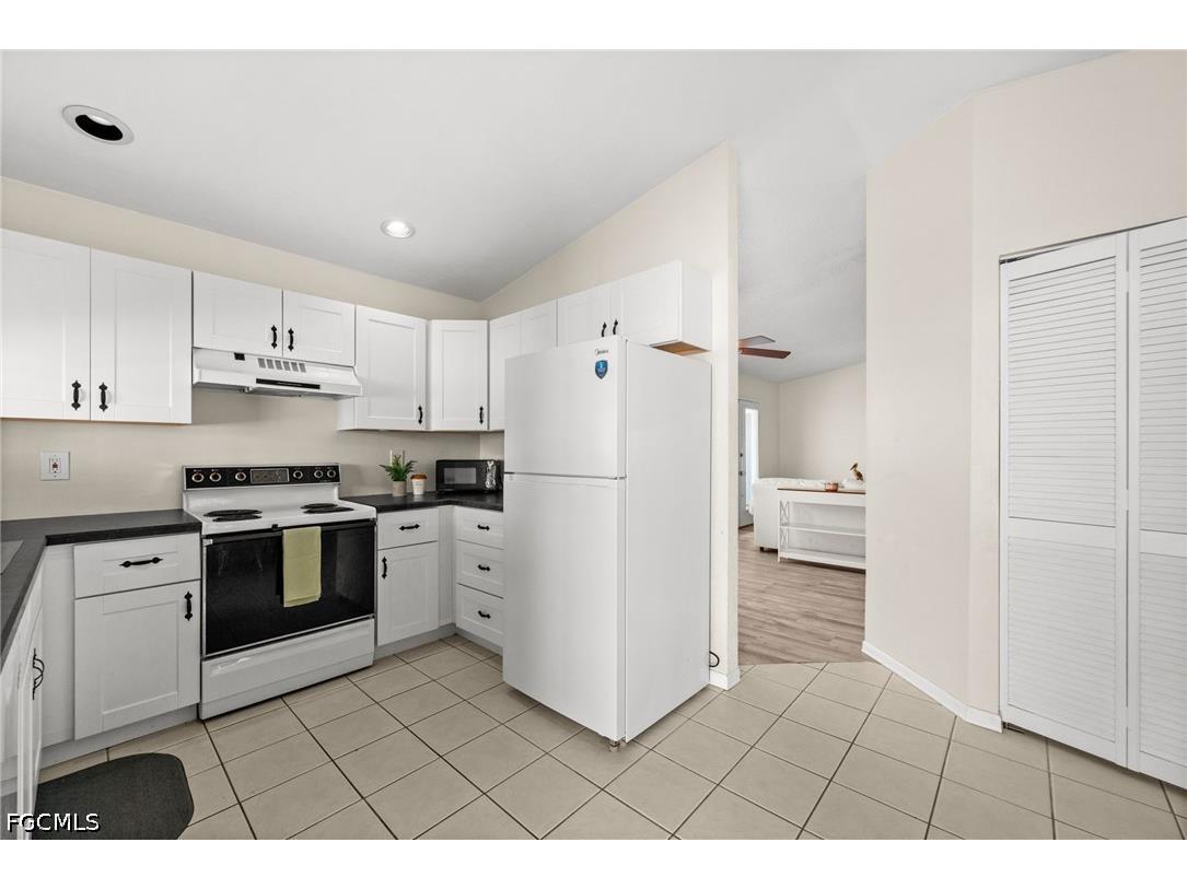 5631 Longleaf Drive North Fort Myers FL 33917 2026015986 image8