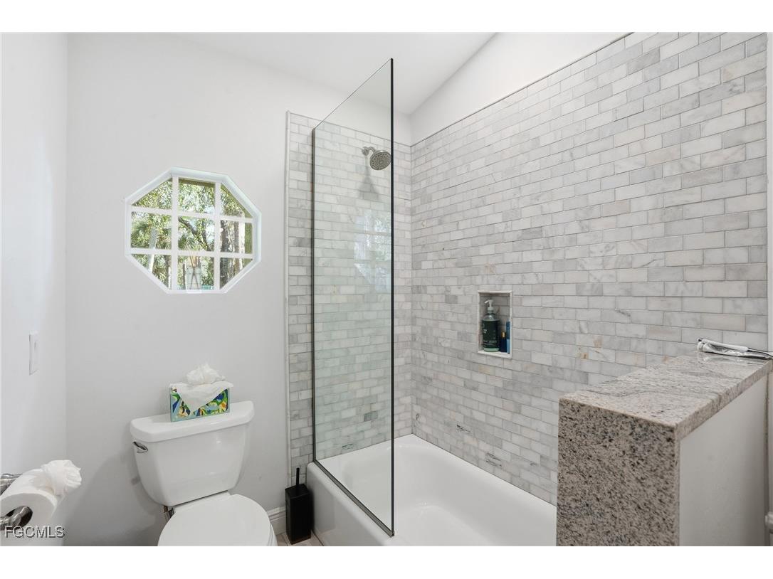 5633 Grey Fox Run Fort Myers FL 33912 2025021258 image16