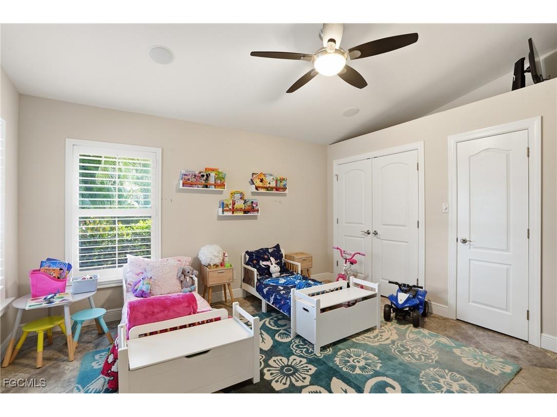 5633 Grey Fox Run Fort Myers FL 33912 2025021258 image29