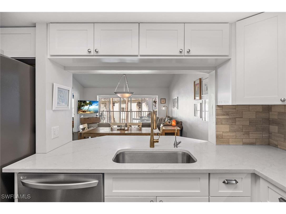5633 Turtle Bay Drive #32 Naples FL 34108 226004723 image8