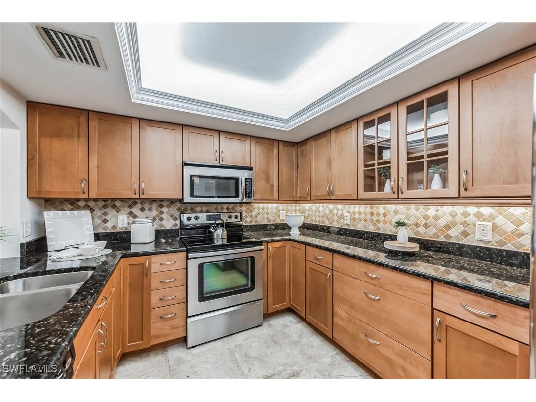 5633 Turtle Bay Drive #37 Naples FL 34108 225064653 image5