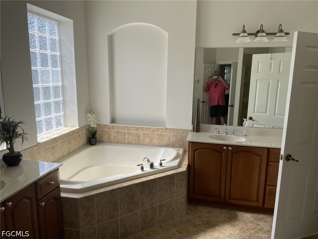 5634 Whispering Willow Way Fort Myers FL 33908 2026023412 image17