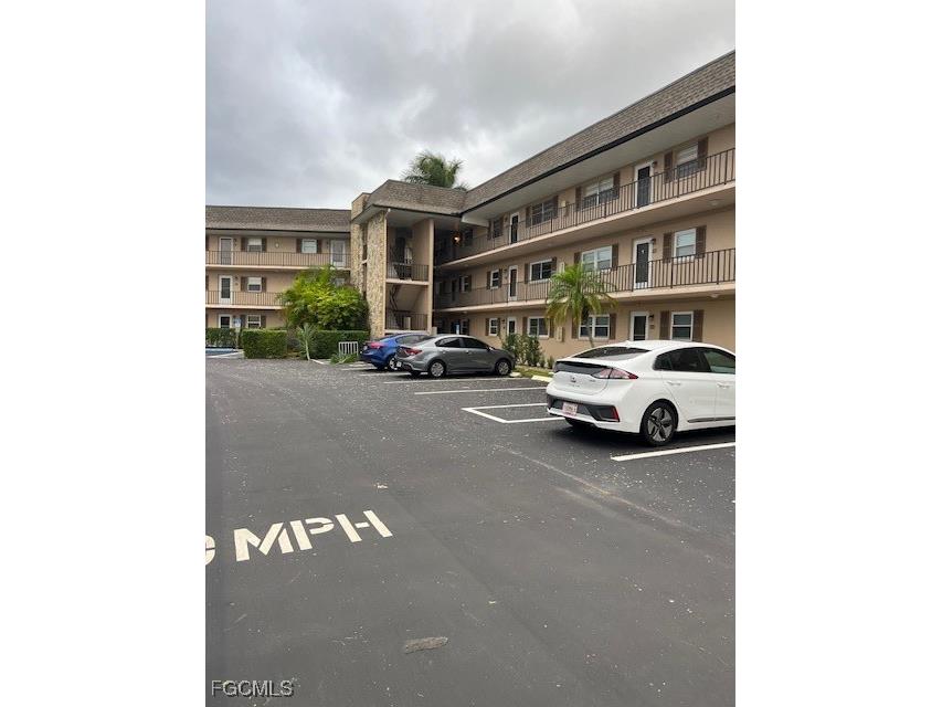 5635 Rattlesnake Hamm Road #D-204 Naples FL 34113 2025023409 image1