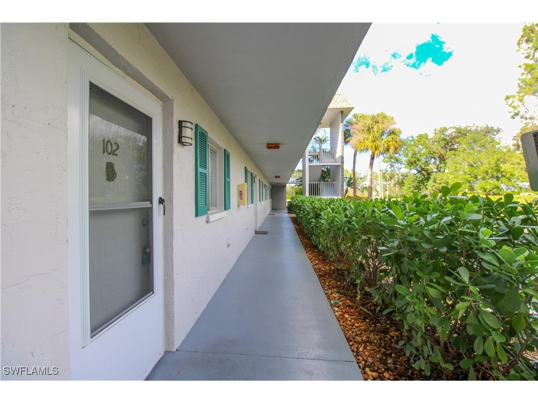 5635 Rattlesnake Hammock Road #102D Naples FL 34113 225082016 image18