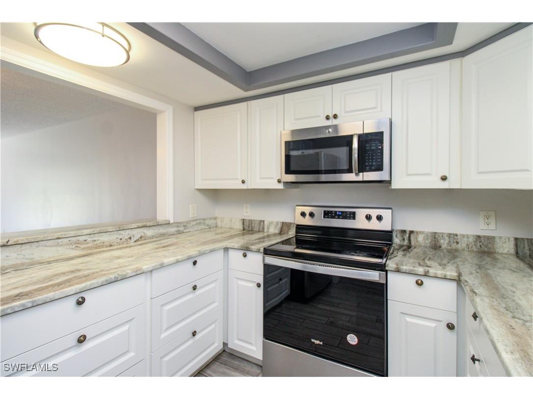 5635 Rattlesnake Hammock Road #102D Naples FL 34113 225082016 image30