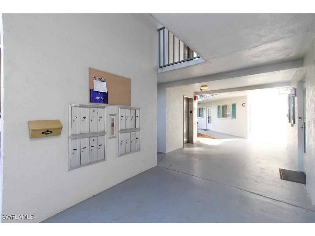 5635 Rattlesnake Hammock Road #102D Naples FL 34113 225082016 image45